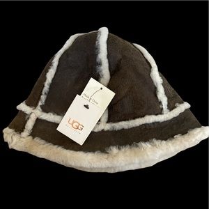 UGG bucket hat